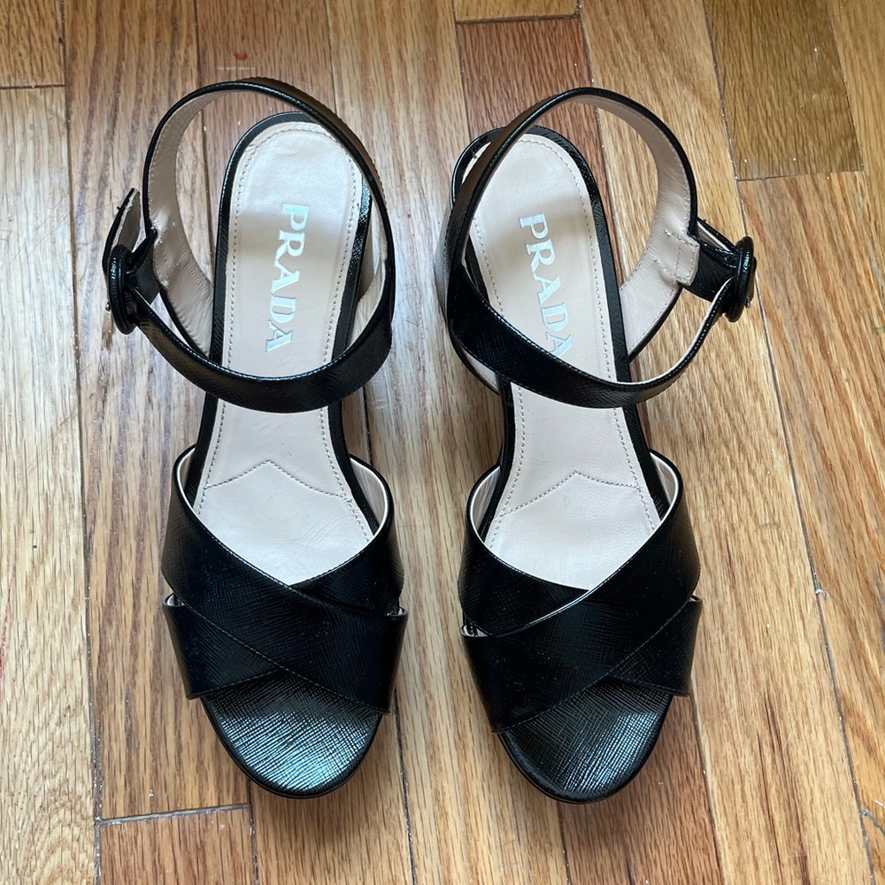 Prada Saffiano patent leather pumps